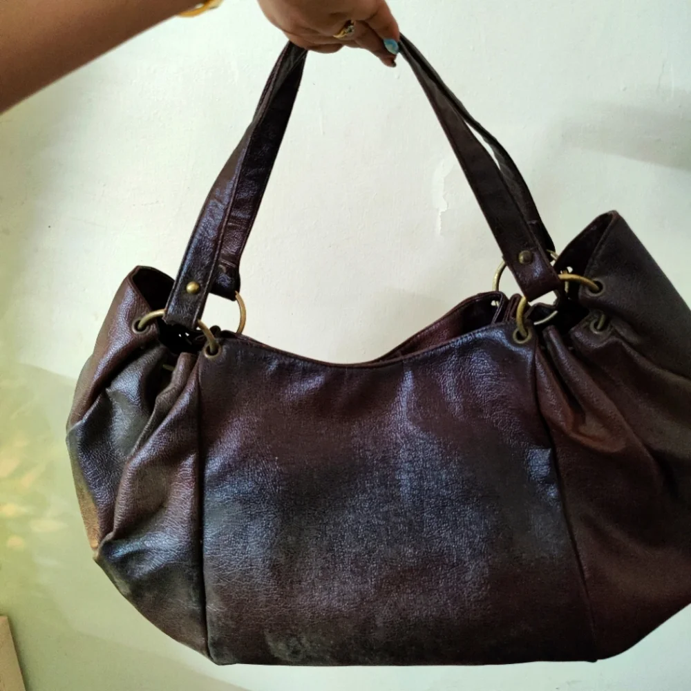 Cynthia Rowley Leather Handbags - not negotiable - Picture 3 of 4